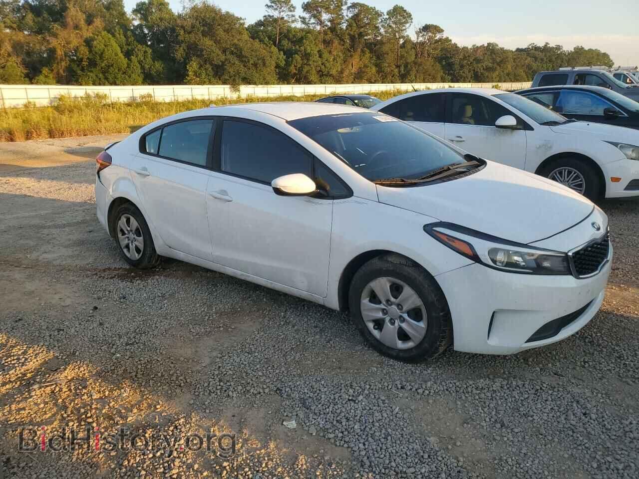 2017 KIA FORTE - VIN: 3KPFK4A73HE043760 - Фото 4