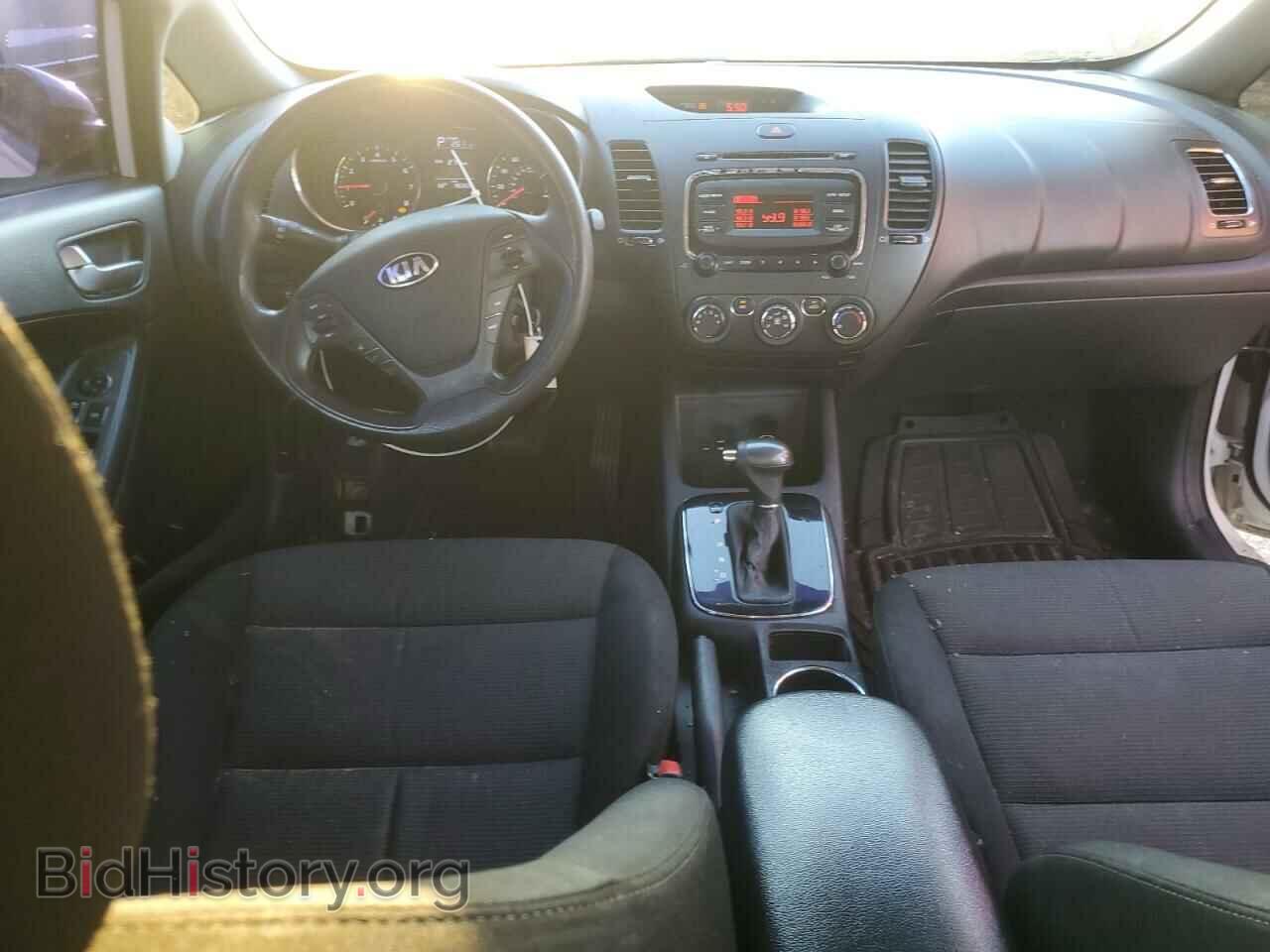 2017 KIA FORTE - VIN: 3KPFK4A73HE043760 - Фото 8