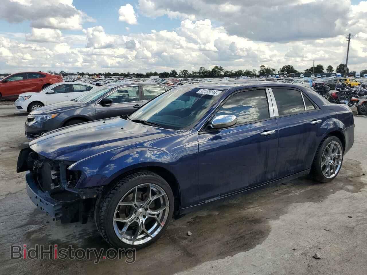 2014 CHRYSLER 300 - VIN: 2C3CCABG5EH377645 - Фото 2