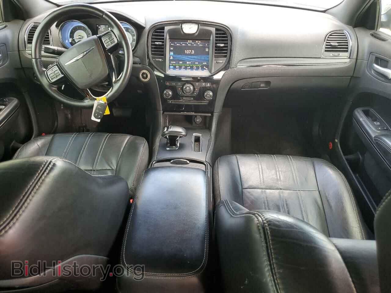 2014 CHRYSLER 300 - VIN: 2C3CCABG5EH377645 - Фото 8