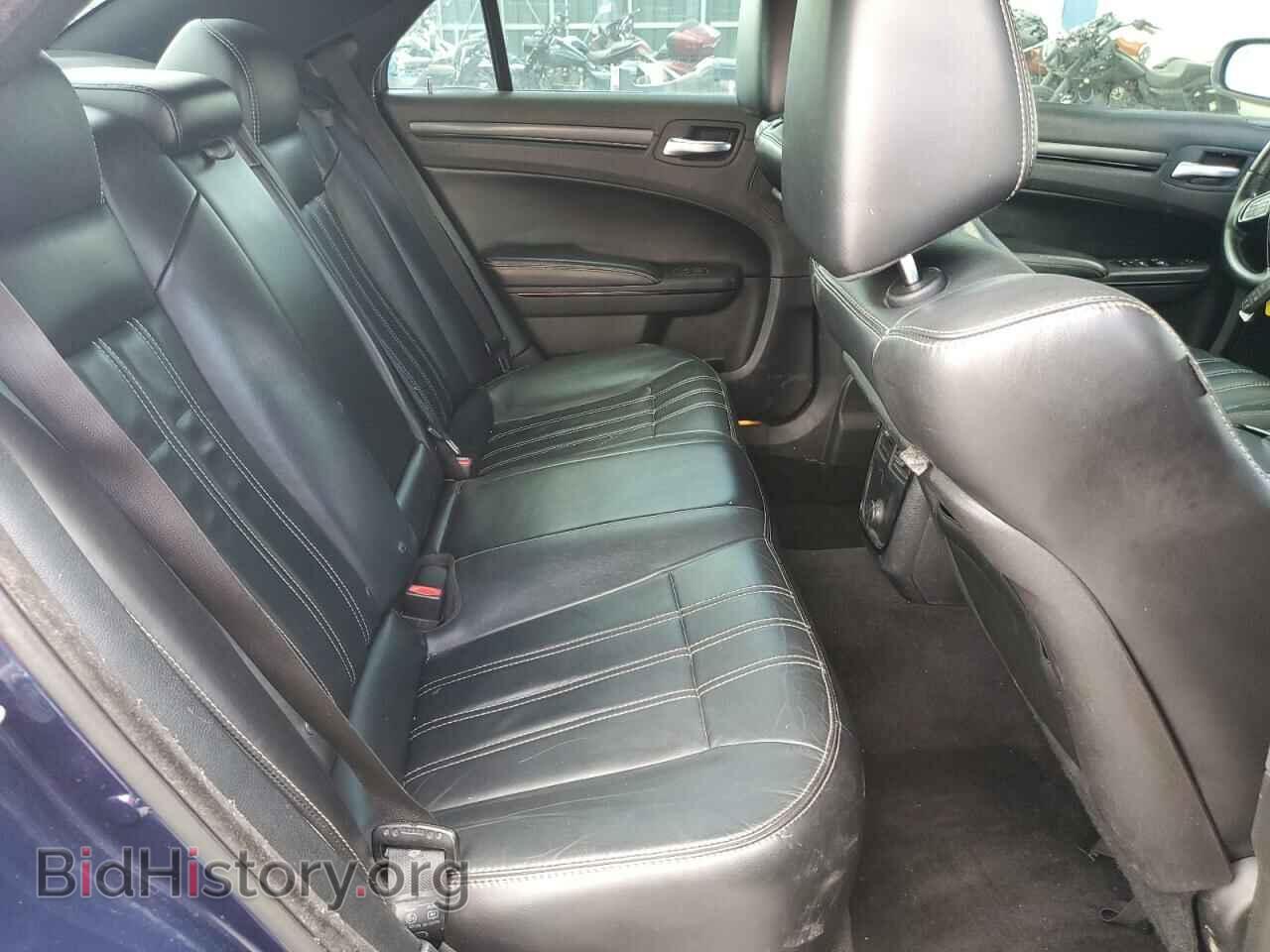 2014 CHRYSLER 300 - VIN: 2C3CCABG5EH377645 - Фото 10