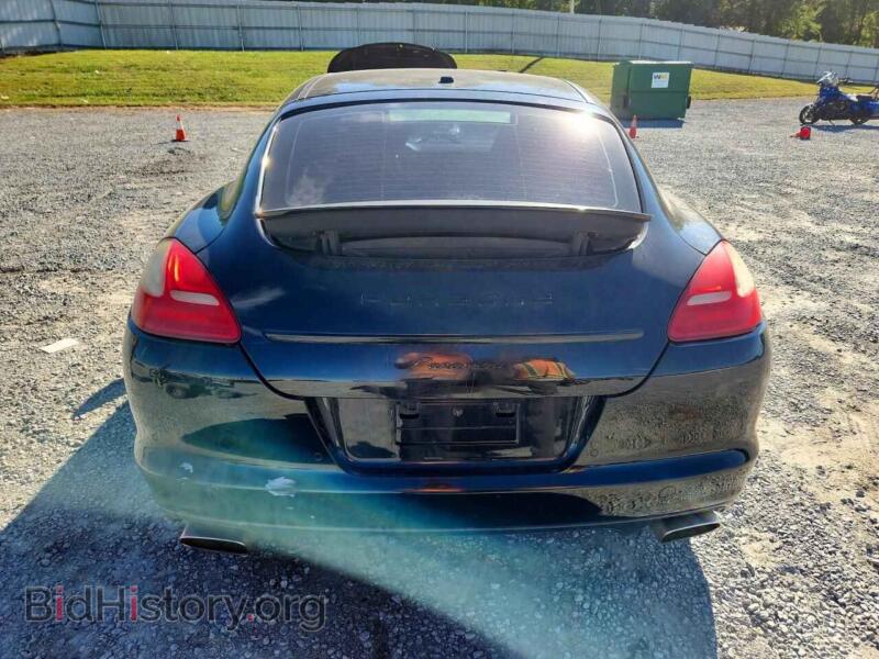 2011 Porsche PANAMERA (VIN WP0AA2A7XBL010772) — photo 6 of 12