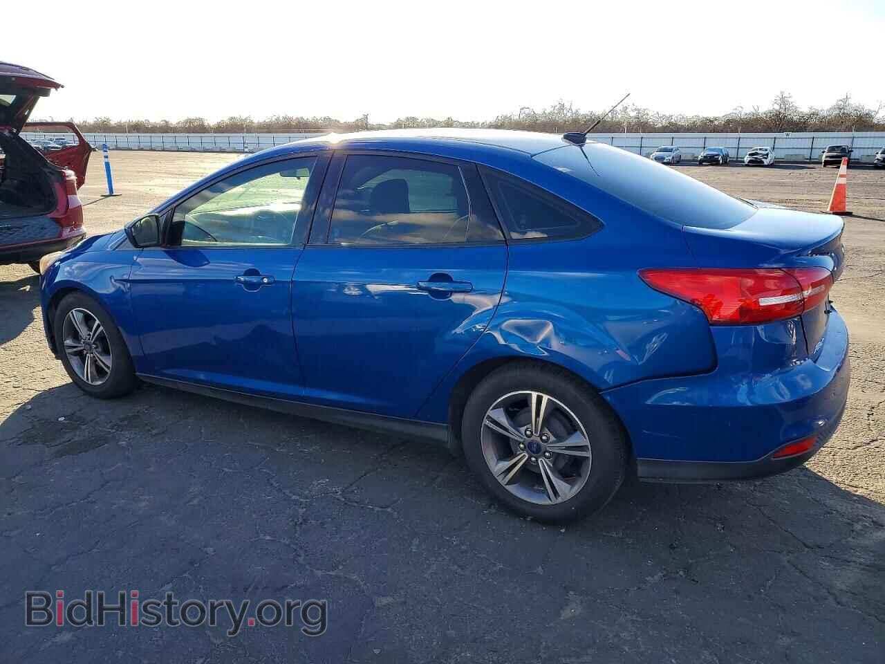2018 FORD FOCUS - VIN: 1FADP3F26JL241445 - Фото 2