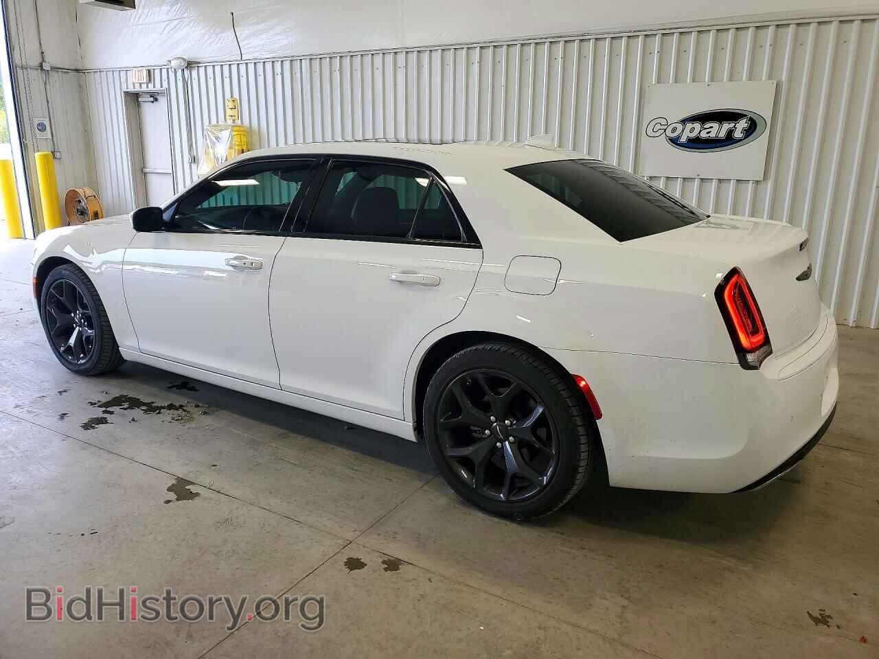 2023 CHRYSLER 300 - VIN: 2C3CCABG2PH657848 - Photo 2