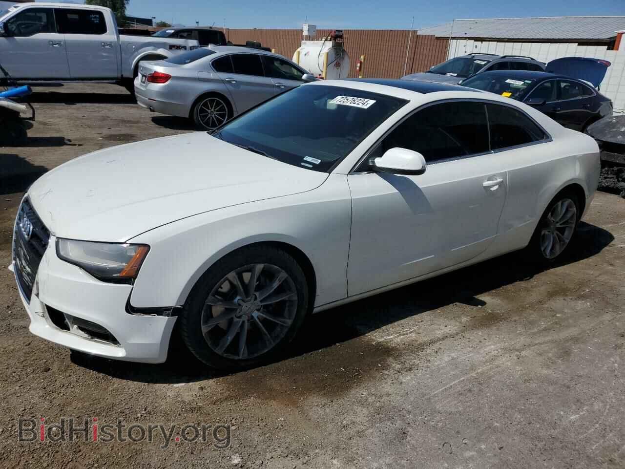 Photo WAUCFAFR4DA037492 - AUDI A5 2013