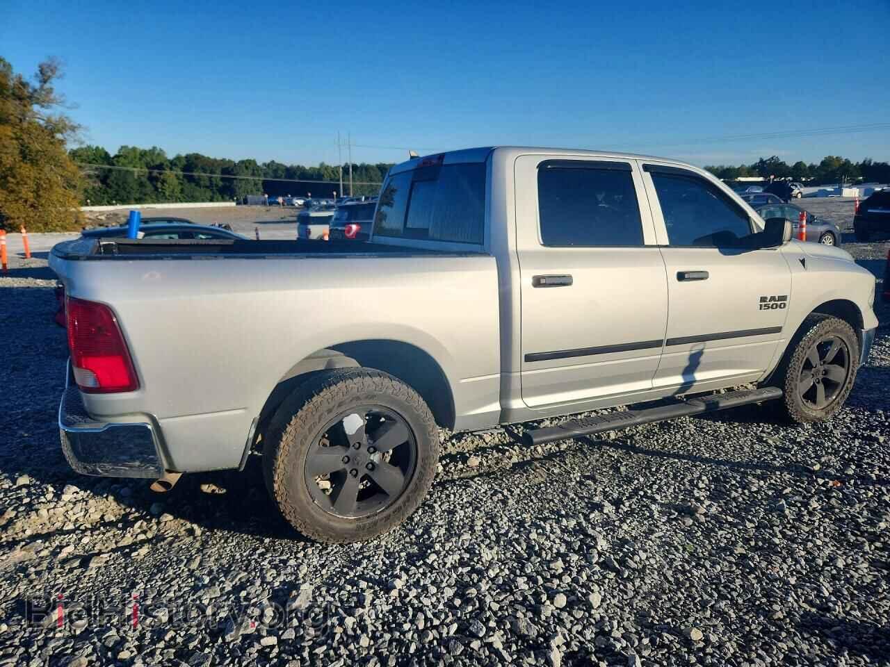 2014 RAM 1500 (VIN 1C6RR7LG5ES318519) — photo 3 of 12