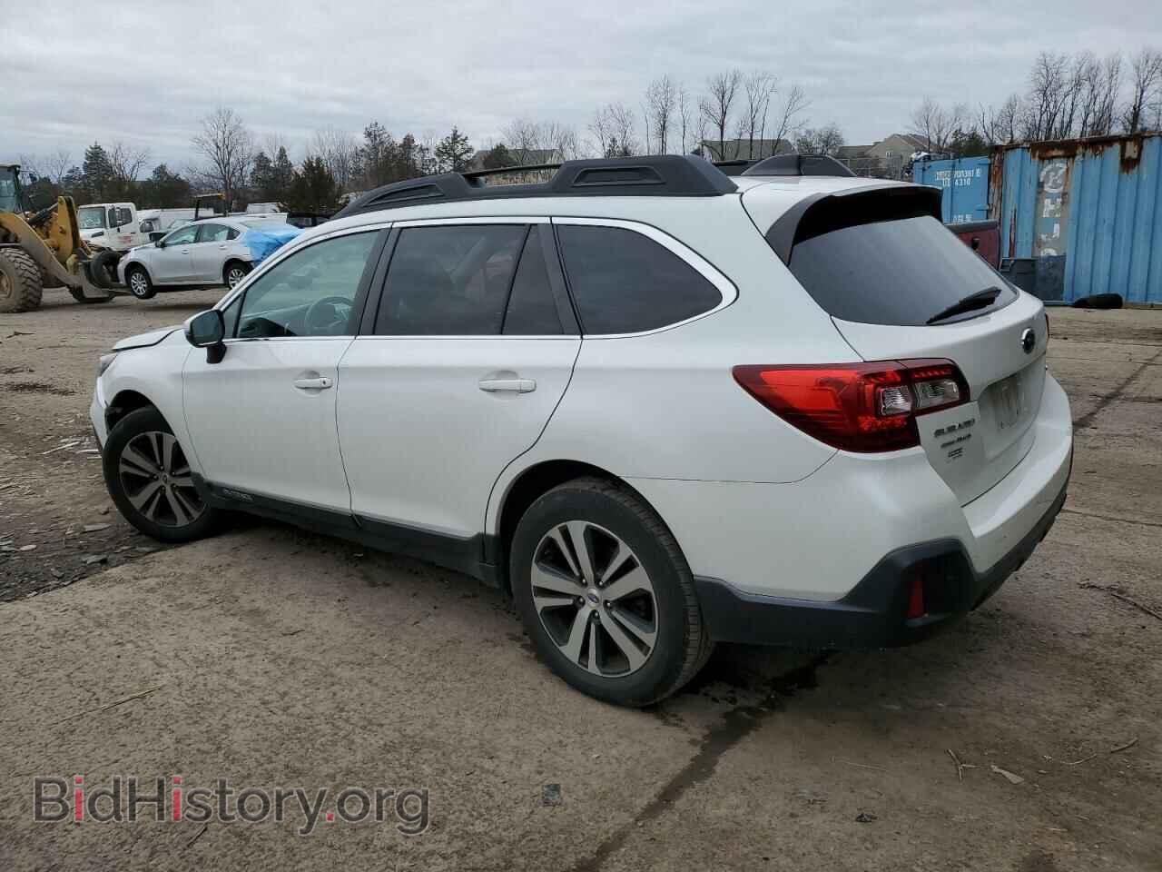 2018 SUBARU OUTBACK - VIN: 4S4BSANC1J3375869 - Фото 2