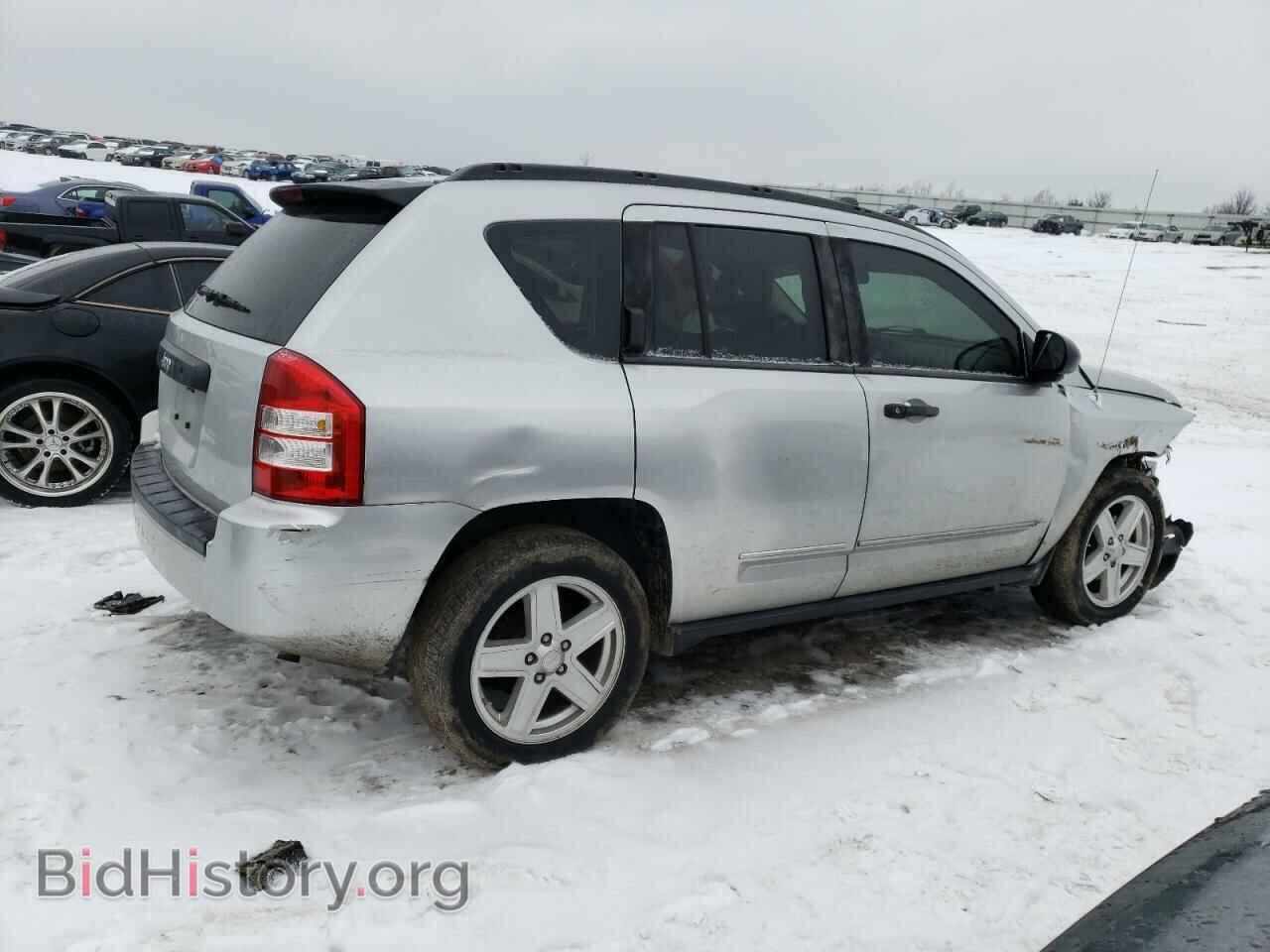 2009 JEEP COMPASS - VIN: 1J4FF47B49D107494 - Photo 3