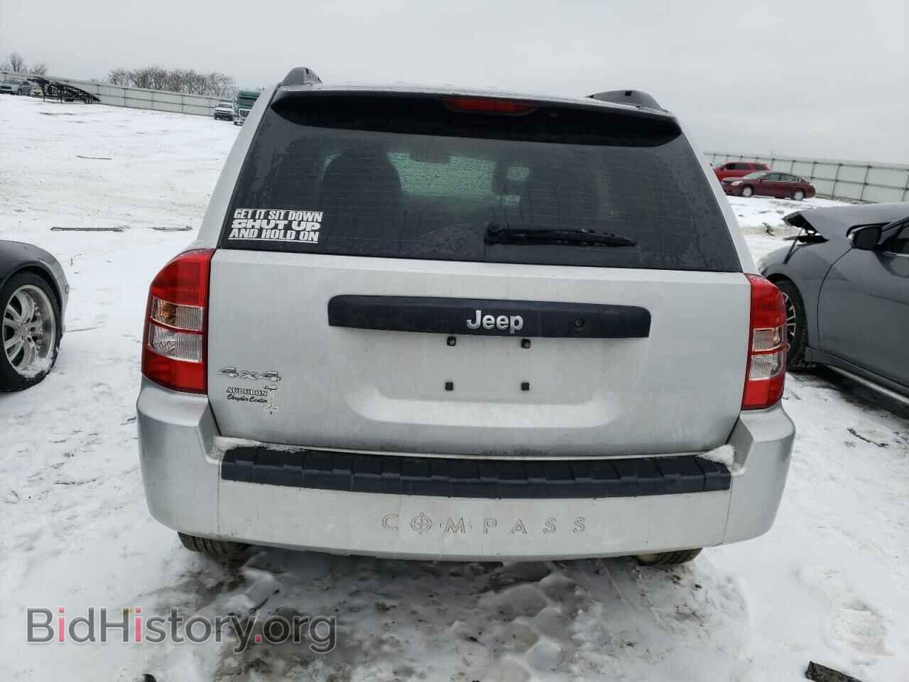 2009 JEEP COMPASS - VIN: 1J4FF47B49D107494 - Photo 6