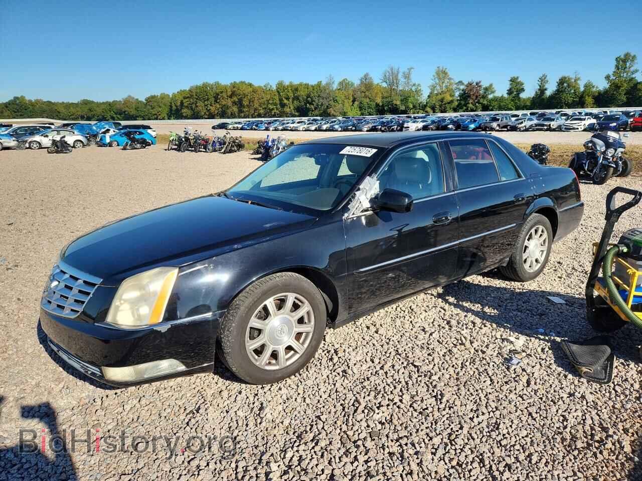 Photo 1G6KA5E64BU115571 - CADILLAC DTS 2011