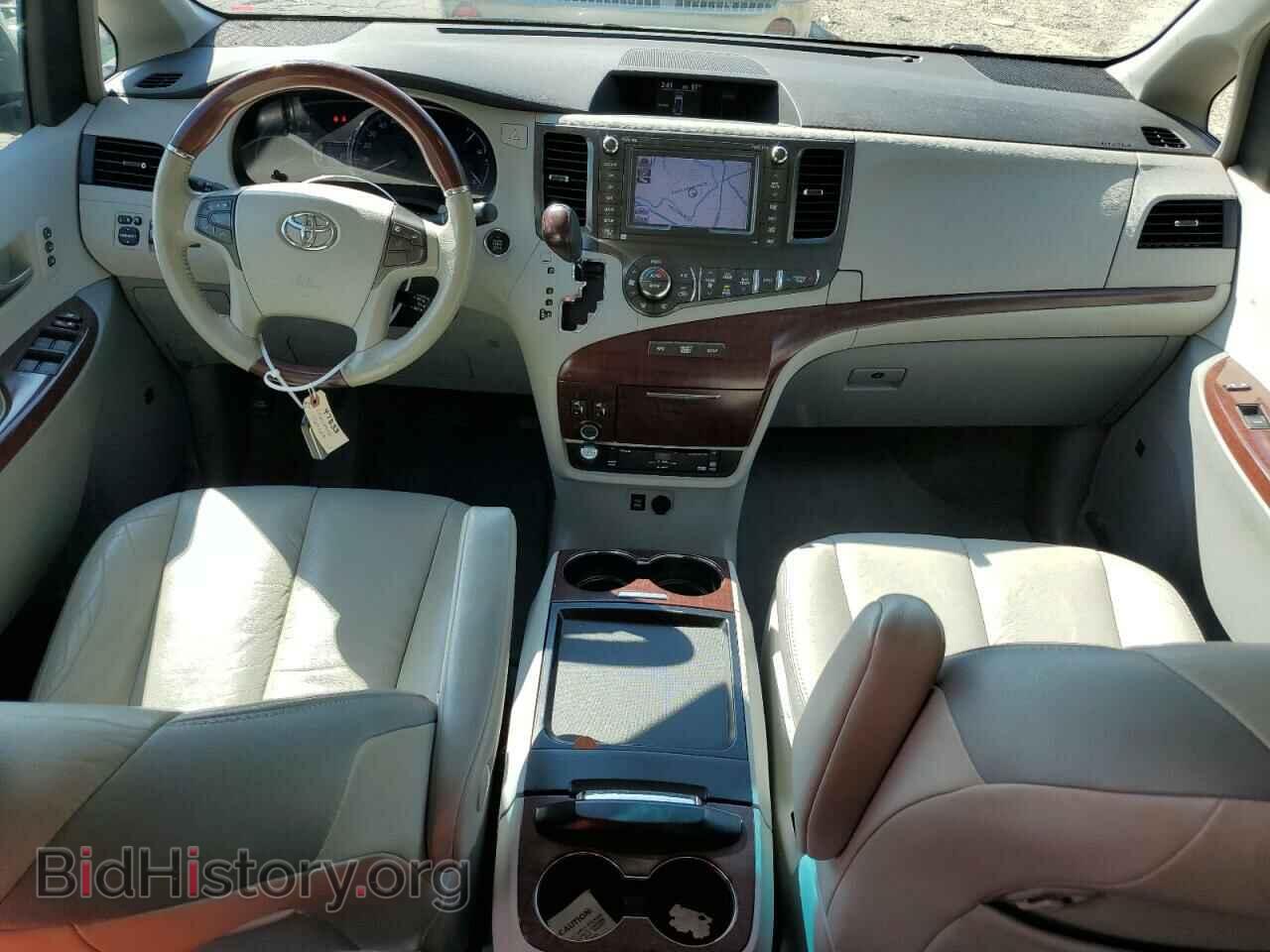 2011 TOYOTA All Models - VIN: 5TDYK3DCXBS173088 - Фото 8