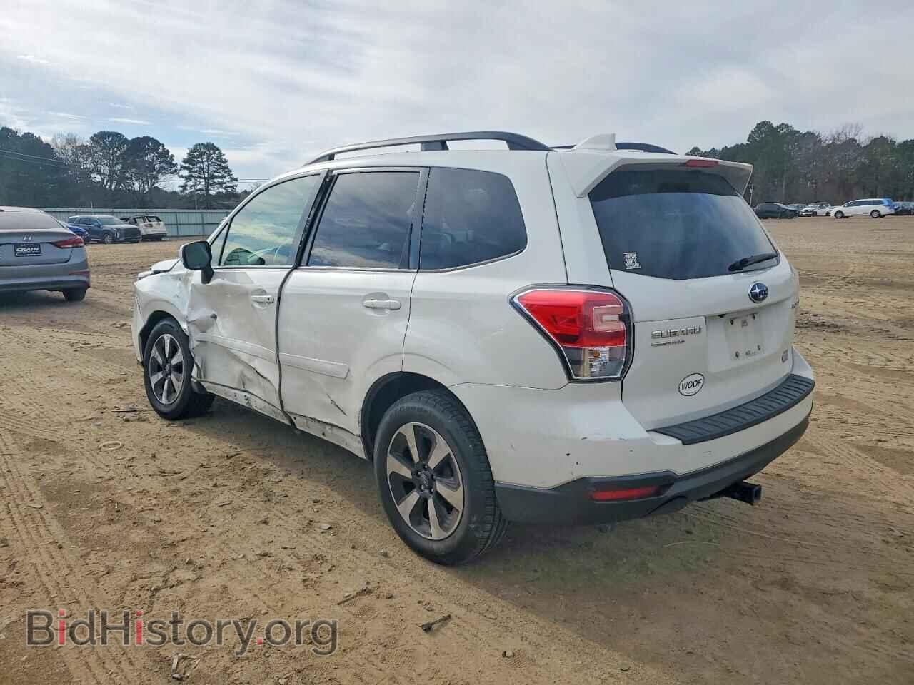 2017 SUBARU FORESTER - VIN: JF2SJAEC1HH435977 - Фото 2