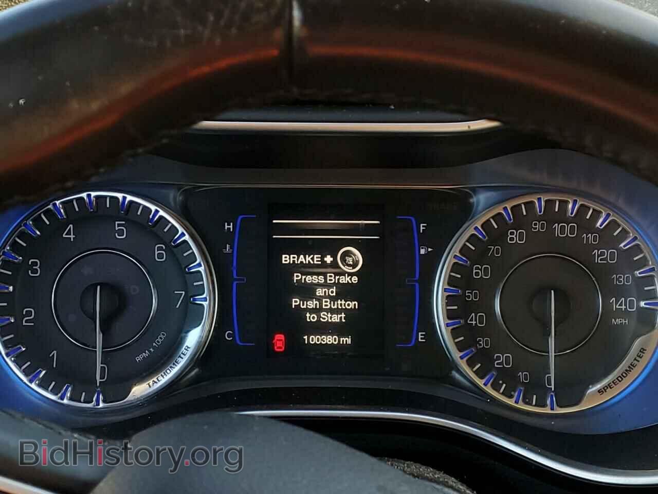 2015 CHRYSLER 200 - VIN: 1C3CCCAB7FN586928 - Фото 9