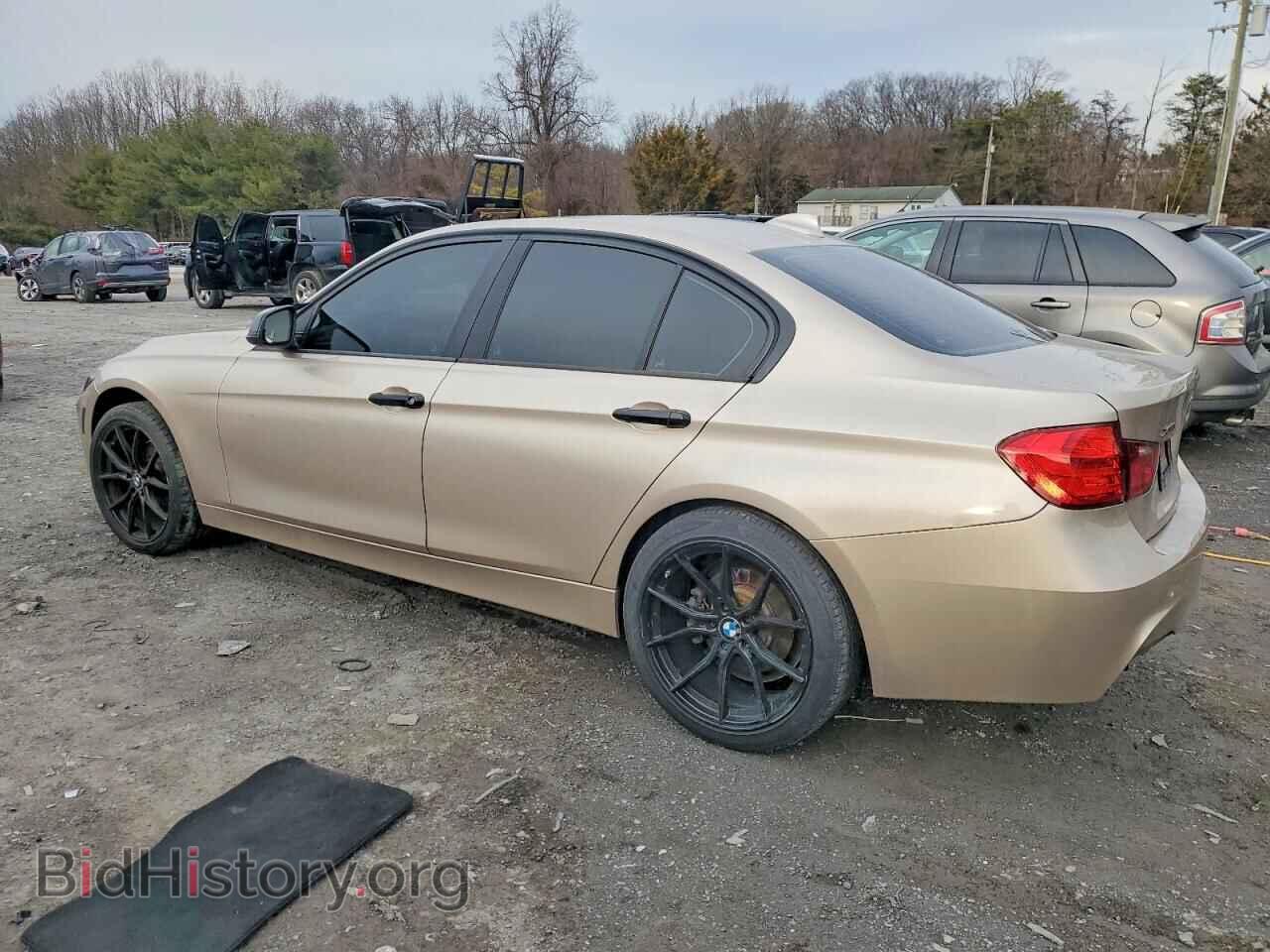 2013 BMW 3 SERIES - VIN: WBA3B5C58DF593540 - Фото 2