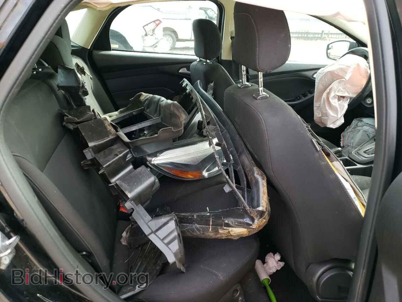 2018 FORD FOCUS - VIN: 1FADP3K2XJL215209 - Фото 10