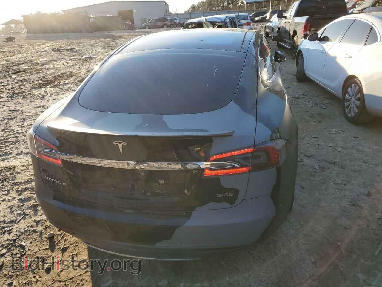 2013 TESLA MODEL S - VIN: 5YJSA1DP2DFP17610 - Фото 6