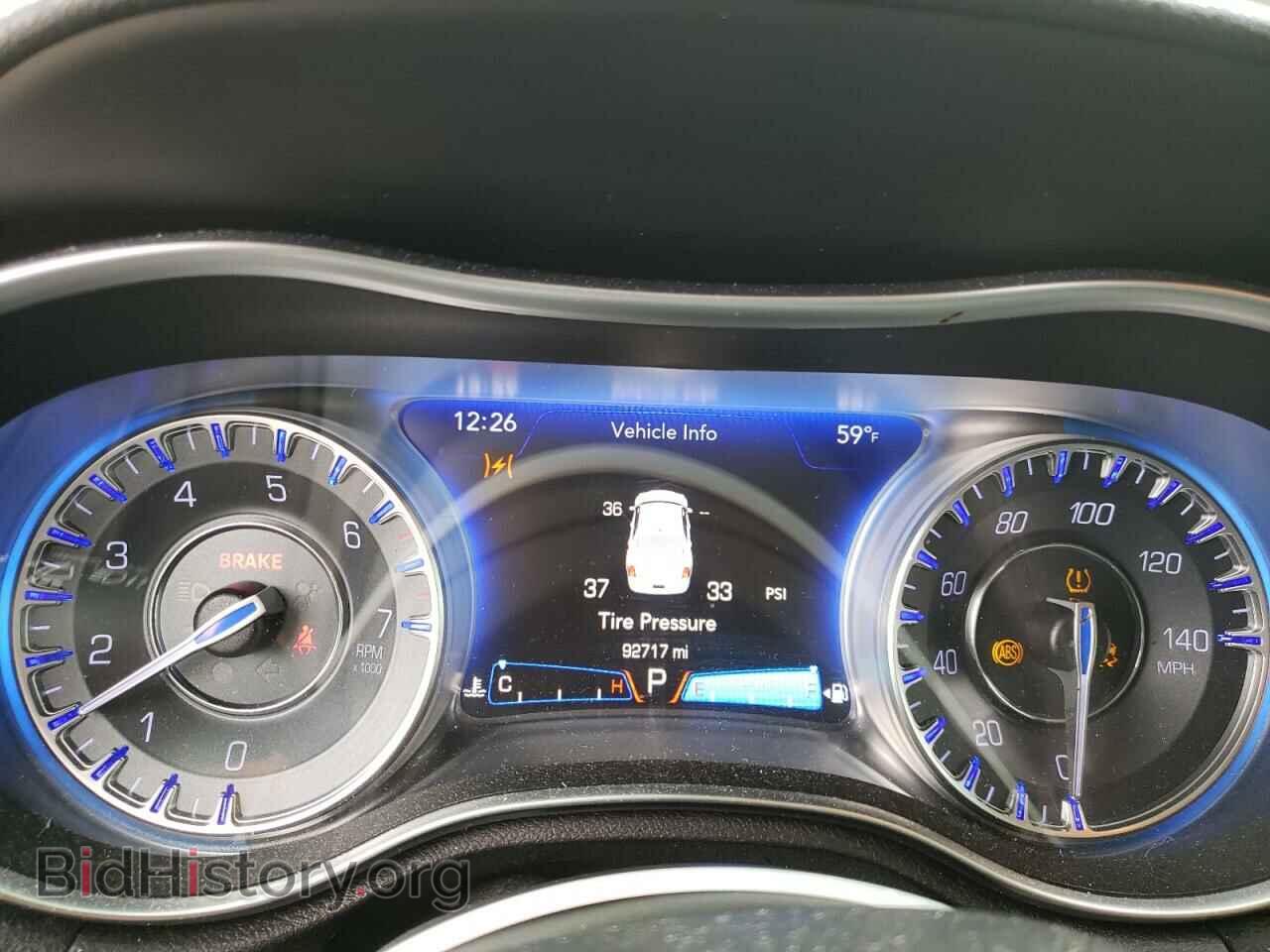 2015 CHRYSLER 300 - VIN: 2C3CCAAG3FH891769 - Фото 9