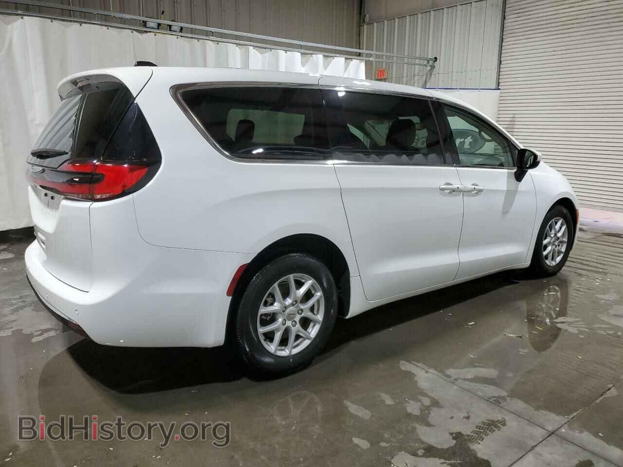 2023 CHRYSLER PACIFICA - VIN: 2C4RC1BGXPR524139 - Фото 3