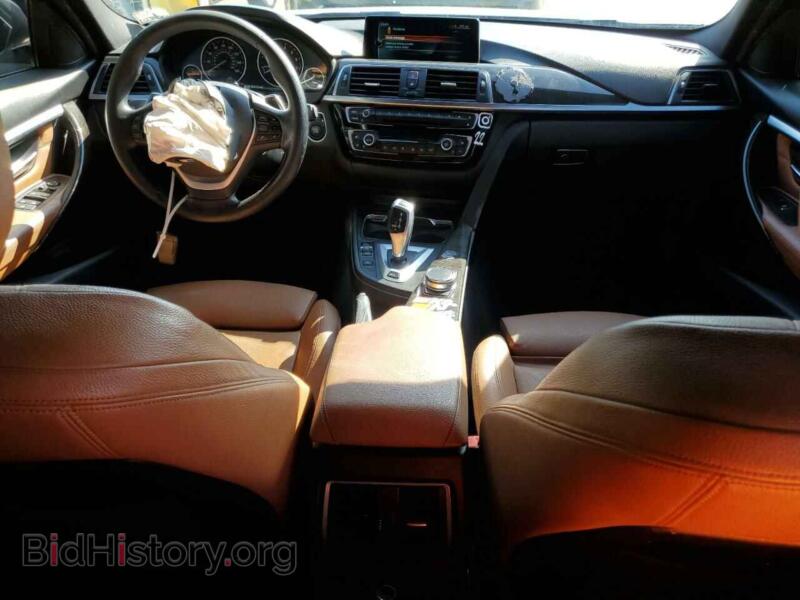 2017 BMW 3 SERIES (VIN WBA8E1C39HA156282) — фото 8 из 12