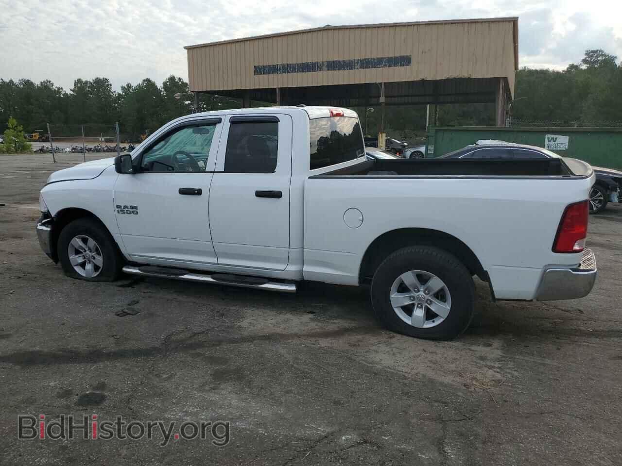 2018 RAM 1500 - VIN: 1C6RR6FGXJS265946 - Фото 2