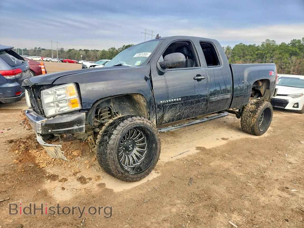 Photo 1GCRKSE74DZ339543 - CHEVROLET ALL Models 2013