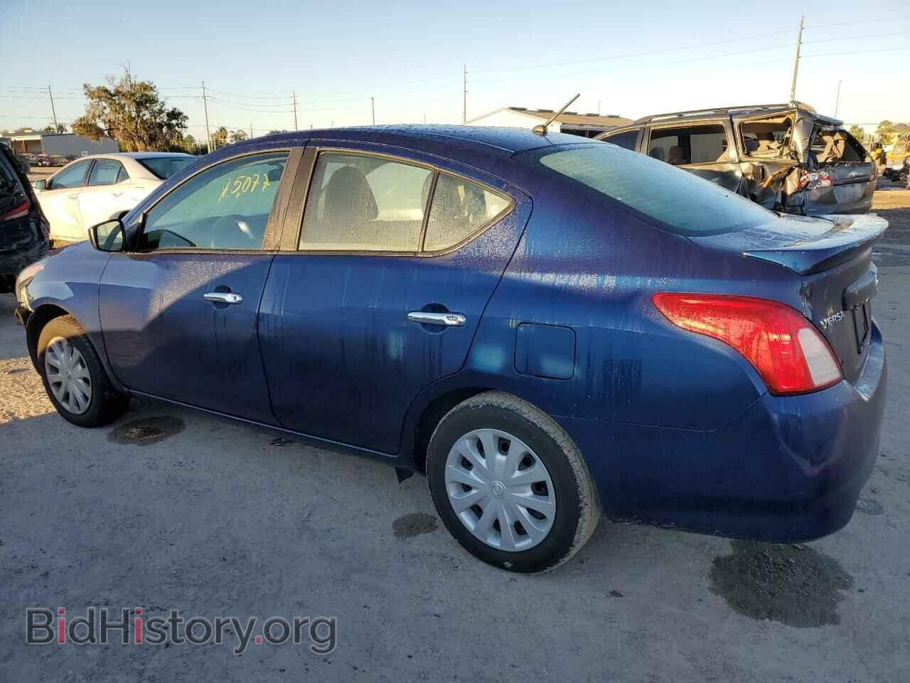 2019 NISSAN VERSA - VIN: 3N1CN7AP8KL876813 - Фото 2