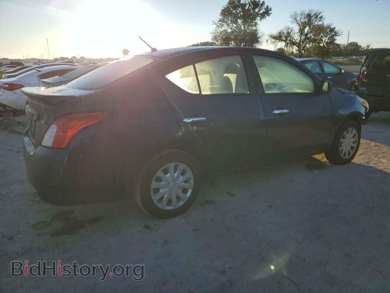 2019 NISSAN VERSA - VIN: 3N1CN7AP8KL876813 - Фото 3