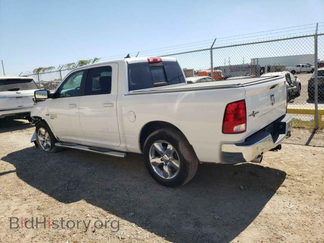 2019 RAM 1500 - VIN: 1C6RR6LT2KS573602 - Photo 2
