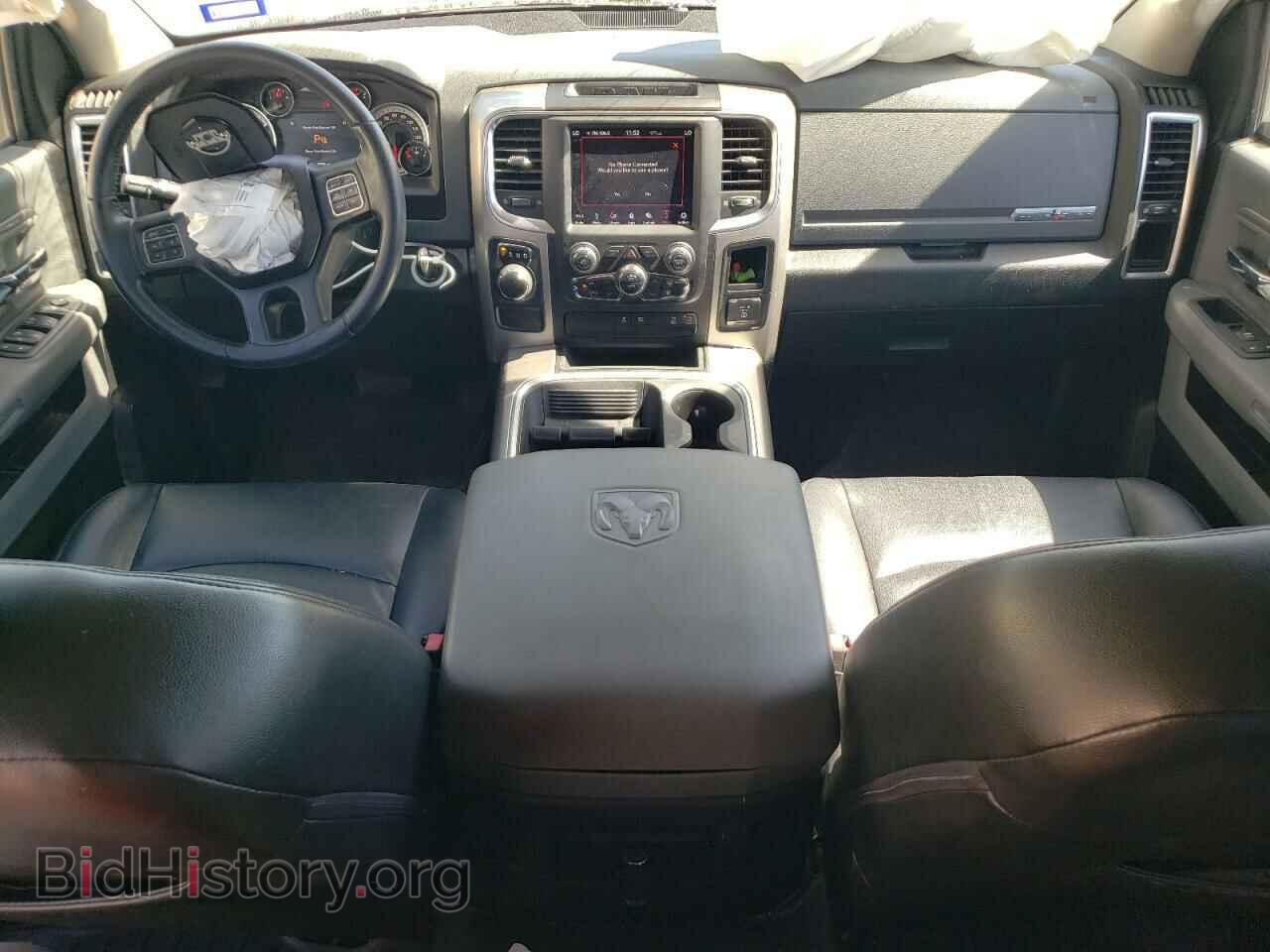 2019 RAM 1500 - VIN: 1C6RR6LT2KS573602 - Photo 8