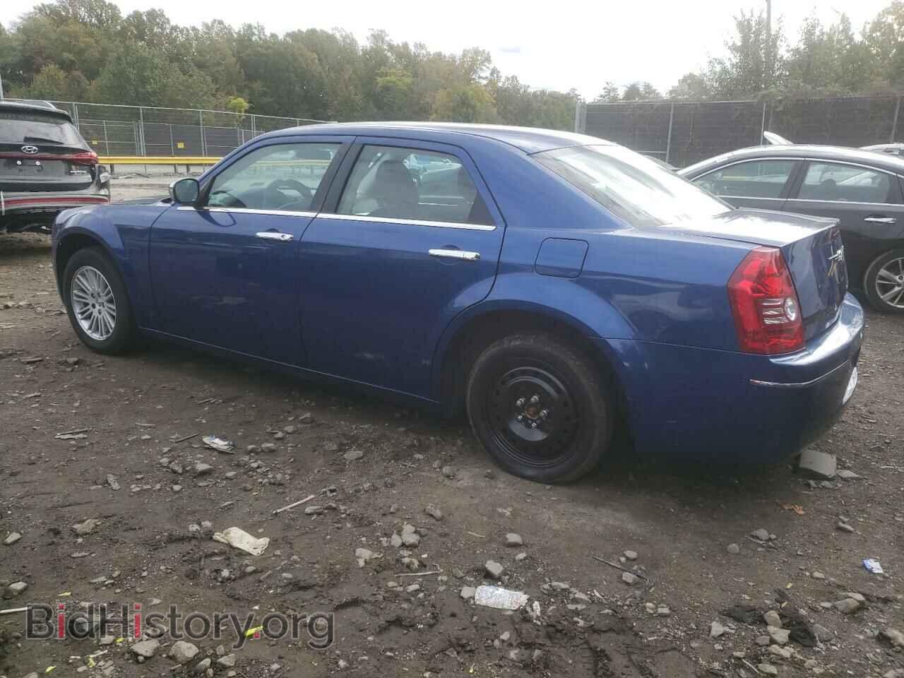 2010 CHRYSLER 300 - VIN: 2C3CA4CD7AH239451 - Фото 2