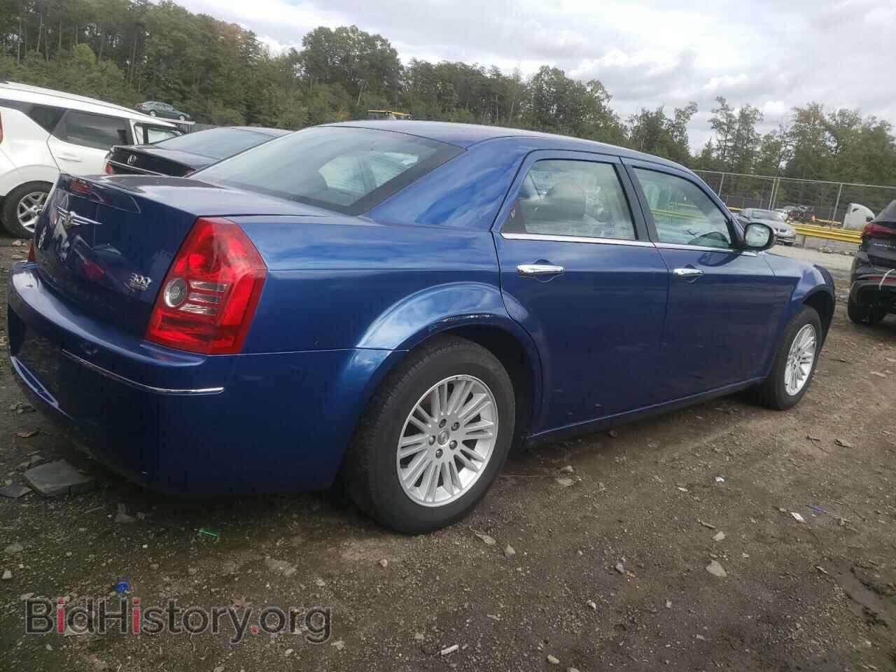 2010 CHRYSLER 300 - VIN: 2C3CA4CD7AH239451 - Фото 3