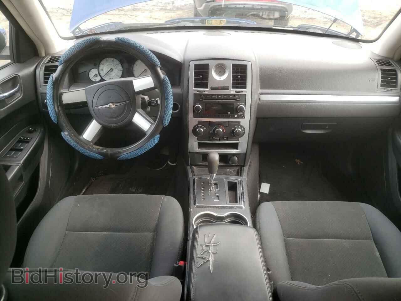 2010 CHRYSLER 300 - VIN: 2C3CA4CD7AH239451 - Фото 8