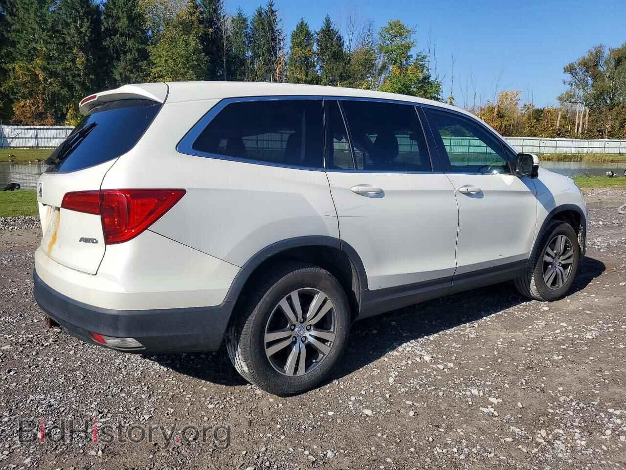 2017 Honda PILOT (VIN 5FNYF6H33HB077896) — фото 3 из 15