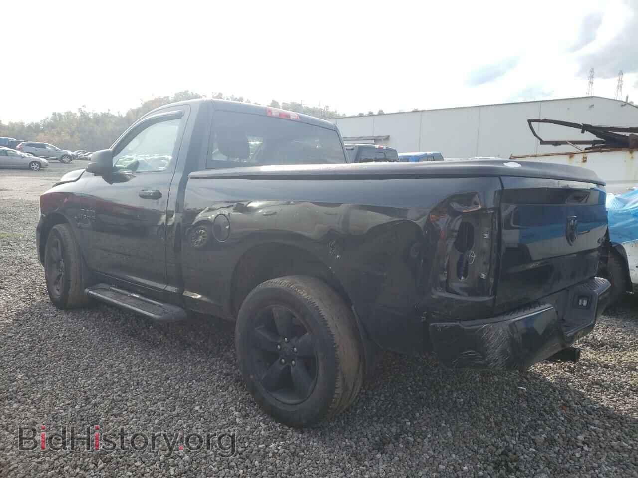 2017 RAM 1500 - VIN: 3C6JR7AG7HG777482 - Фото 2