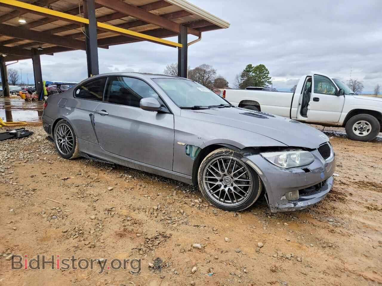 2011 BMW 3 SERIES - VIN: WBAKE5C55BE429975 - Фото 4