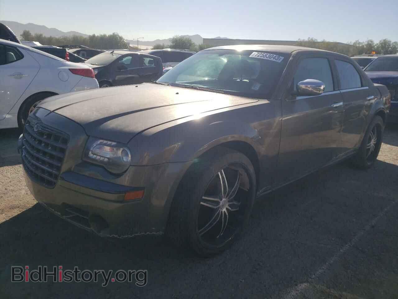 Photo 2C3CA5CV9AH264589 - CHRYSLER 300 2010