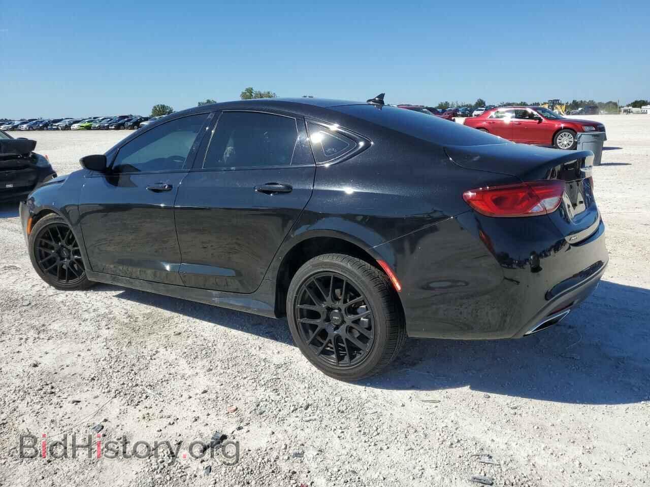2016 CHRYSLER 200 - VIN: 1C3CCCDG5GN100030 - Фото 2