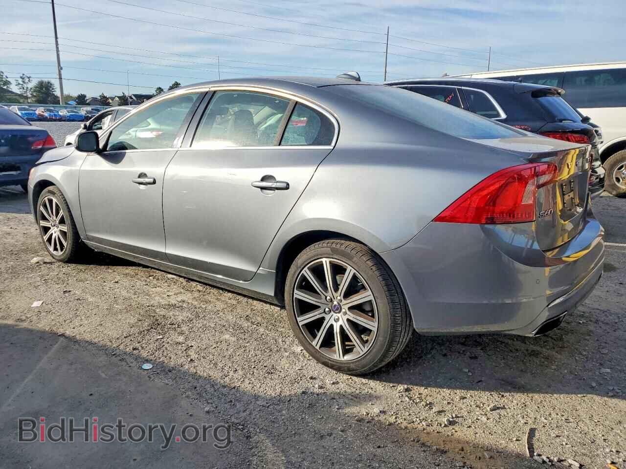 2018 VOLVO S60 - VIN: LYV402HK0JB164372 - Фото 2