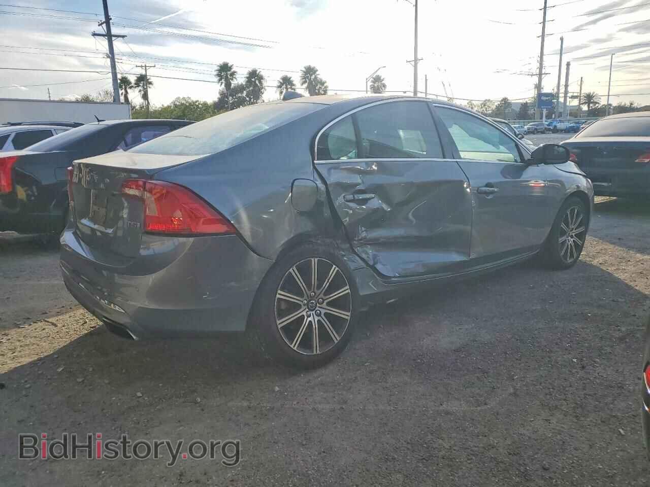2018 VOLVO S60 - VIN: LYV402HK0JB164372 - Фото 3