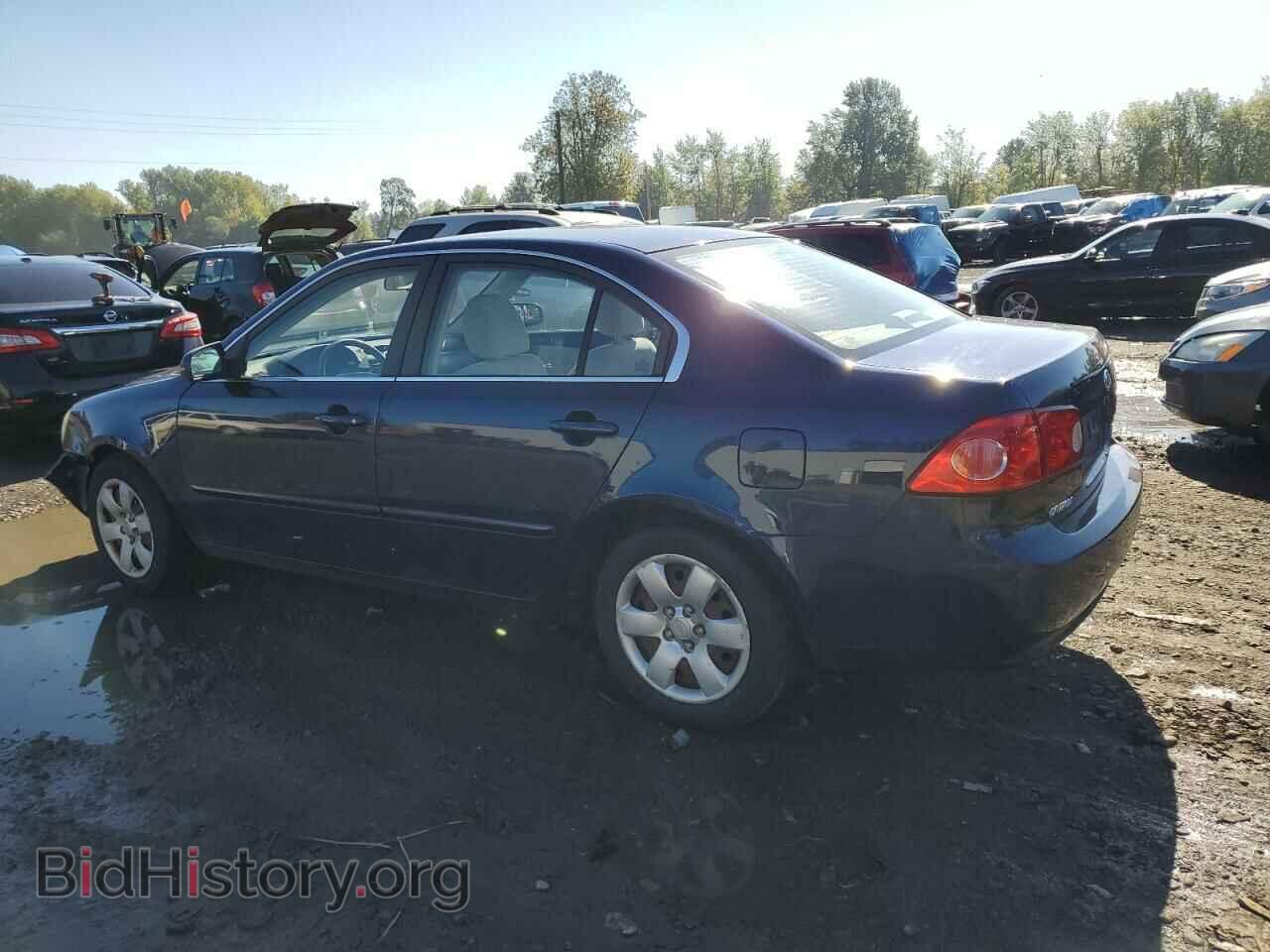 2008 KIA OPTIMA - VIN: KNAGE123X85166812 - Фото 2