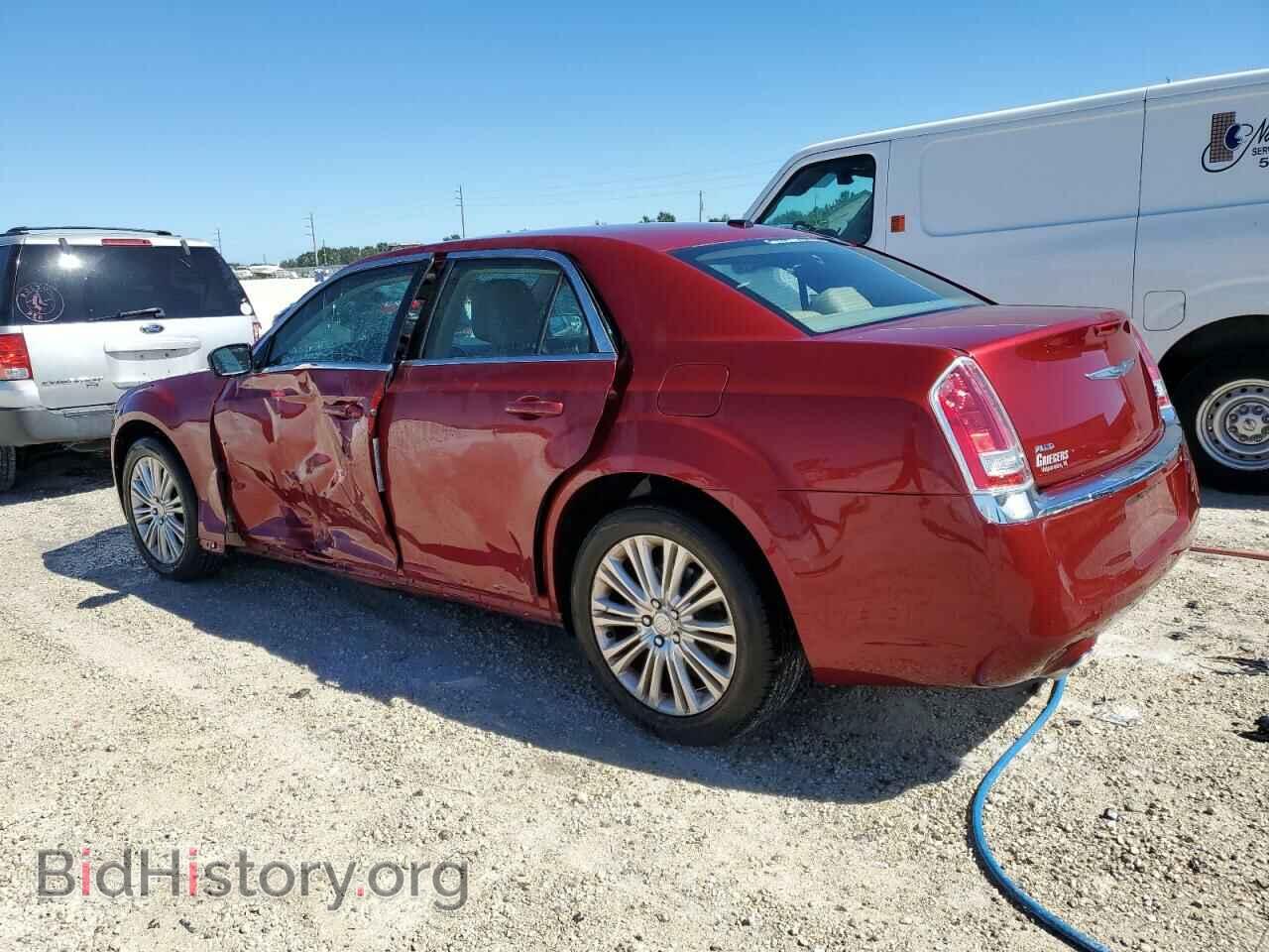 2014 CHRYSLER 300 - VIN: 2C3CCARG5EH157878 - Photo 2