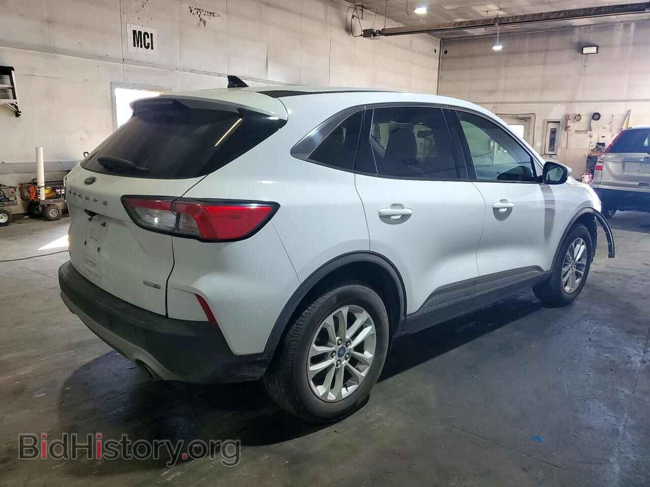 2020 FORD ESCAPE - VIN: 1FMCU9G60LUA74298 - Фото 3