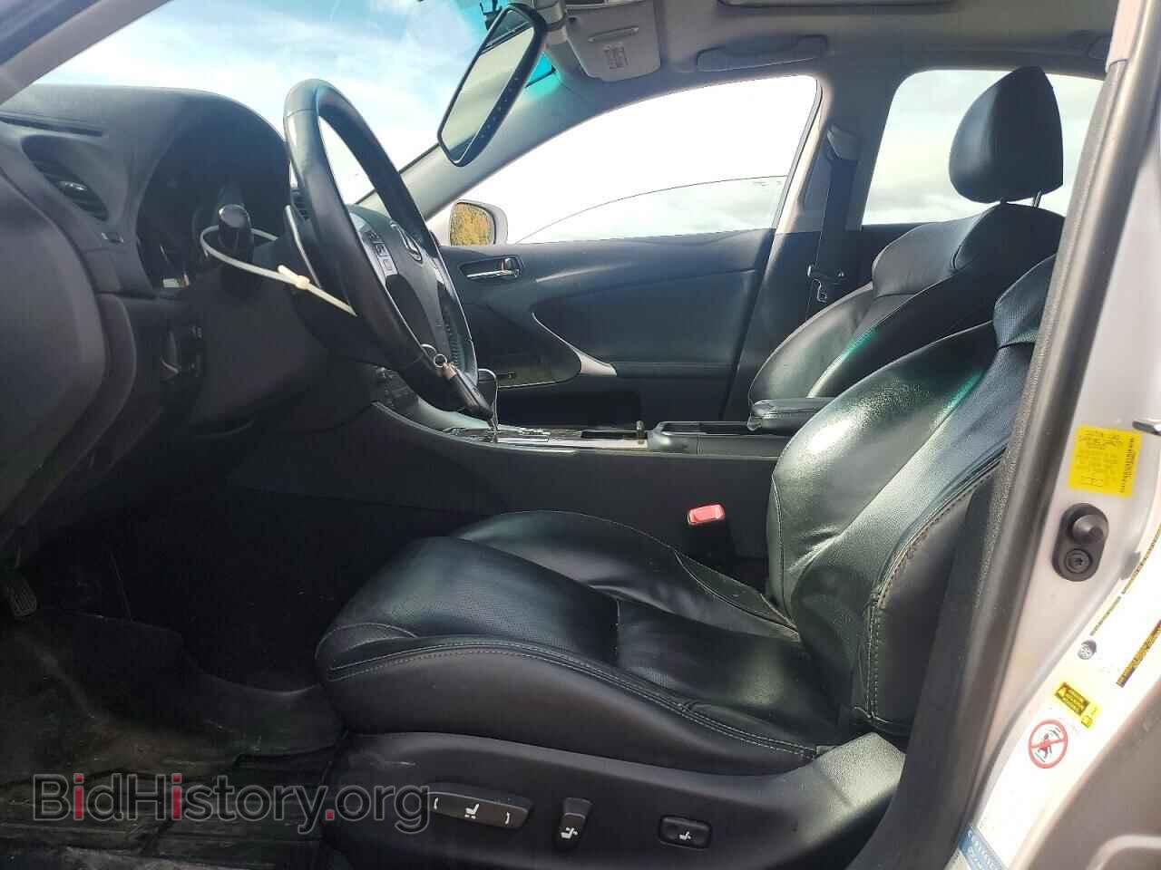 2011 LEXUS IS - VIN: JTHCF5C22B5048321 - Photo 7