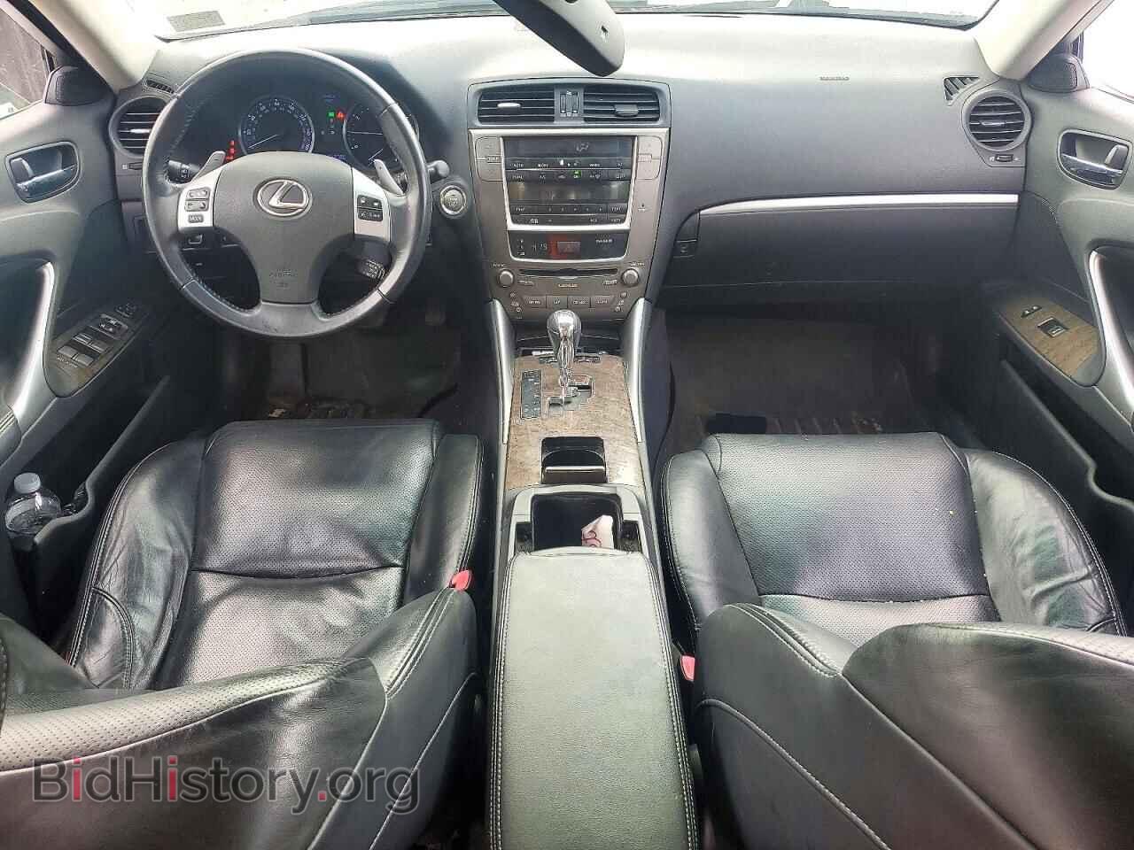 2011 LEXUS IS - VIN: JTHCF5C22B5048321 - Photo 8