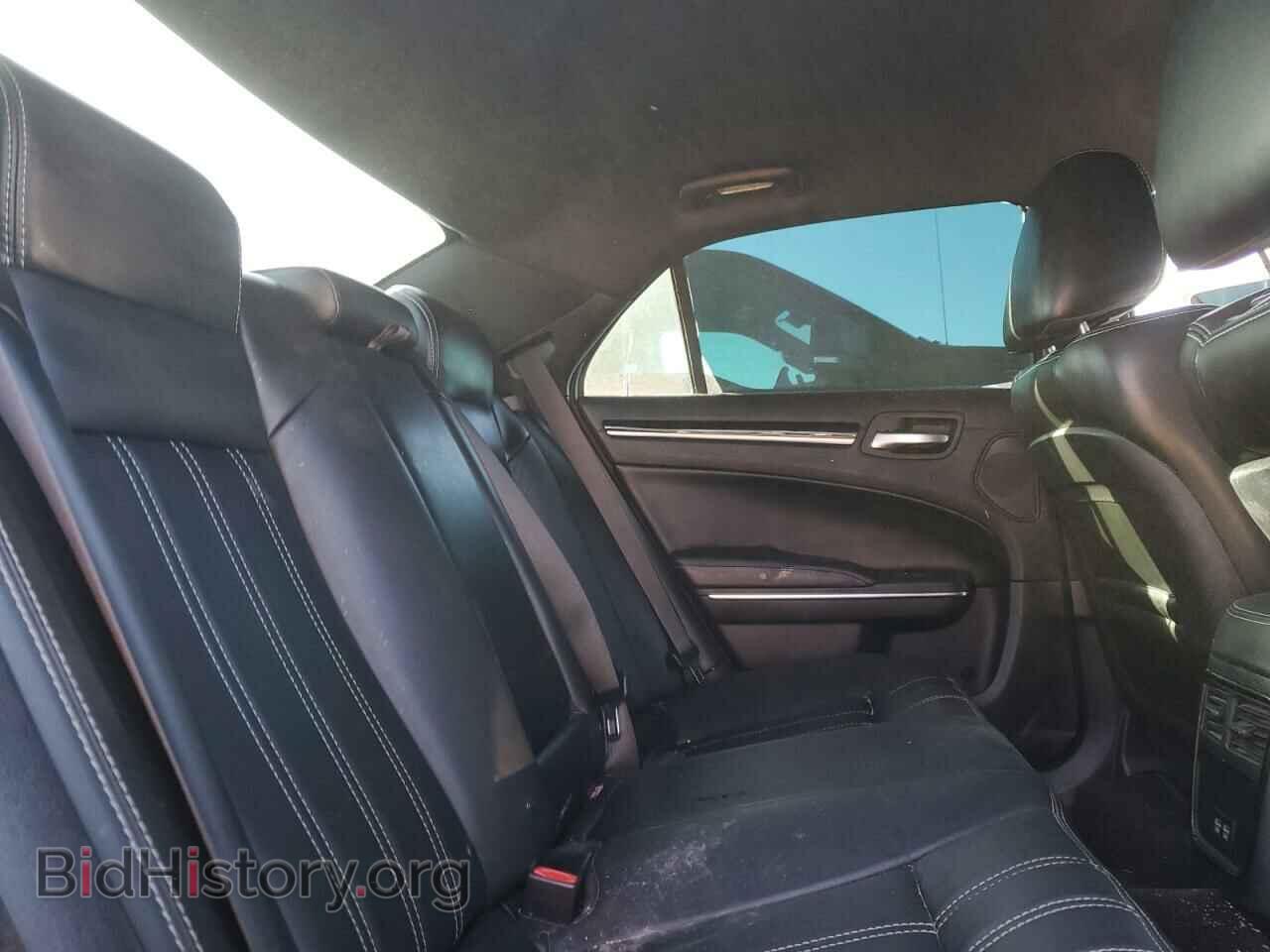 2017 CHRYSLER 300 - VIN: 2C3CCAGG5HH513012 - Фото 10