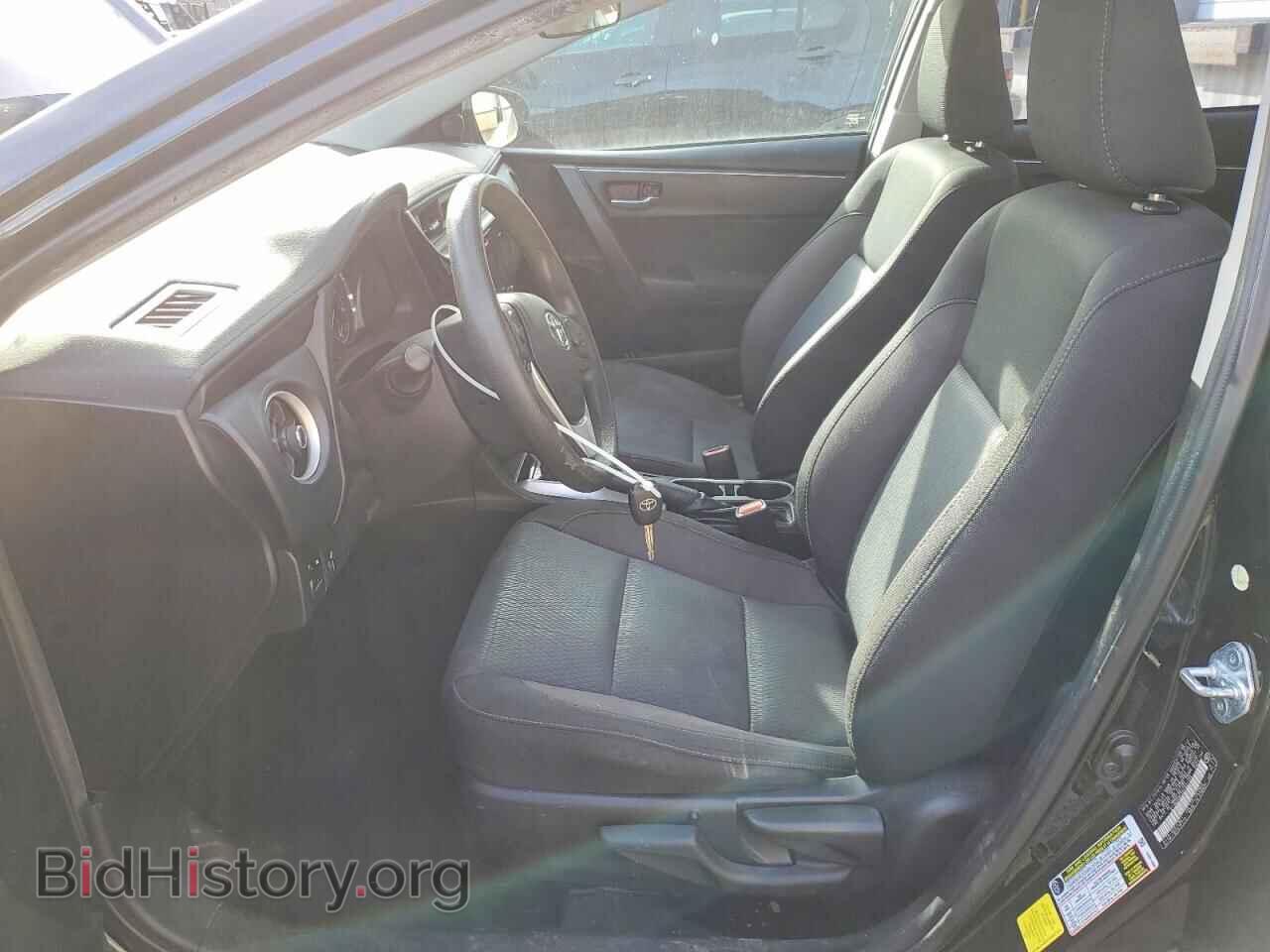 2017 TOYOTA COROLLA - VIN: 2T1BURHE2HC831194 - Фото 7