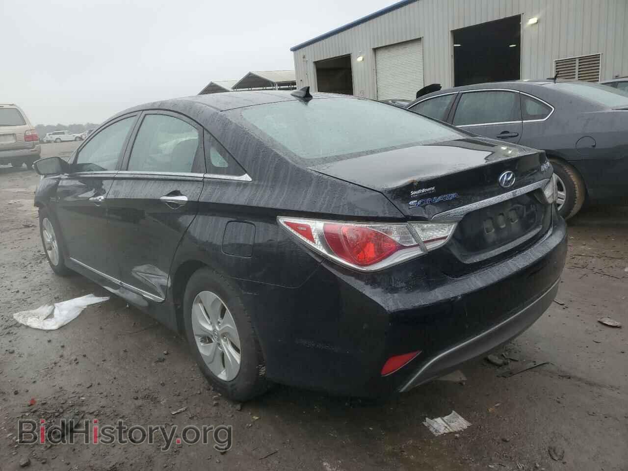 2013 HYUNDAI SONATA - VIN: KMHEC4A48DA097806 - Фото 2