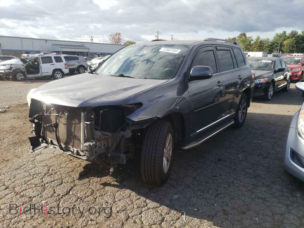 Фотография 5TDBK3EH2BS052443 - TOYOTA HIGHLANDER 2011