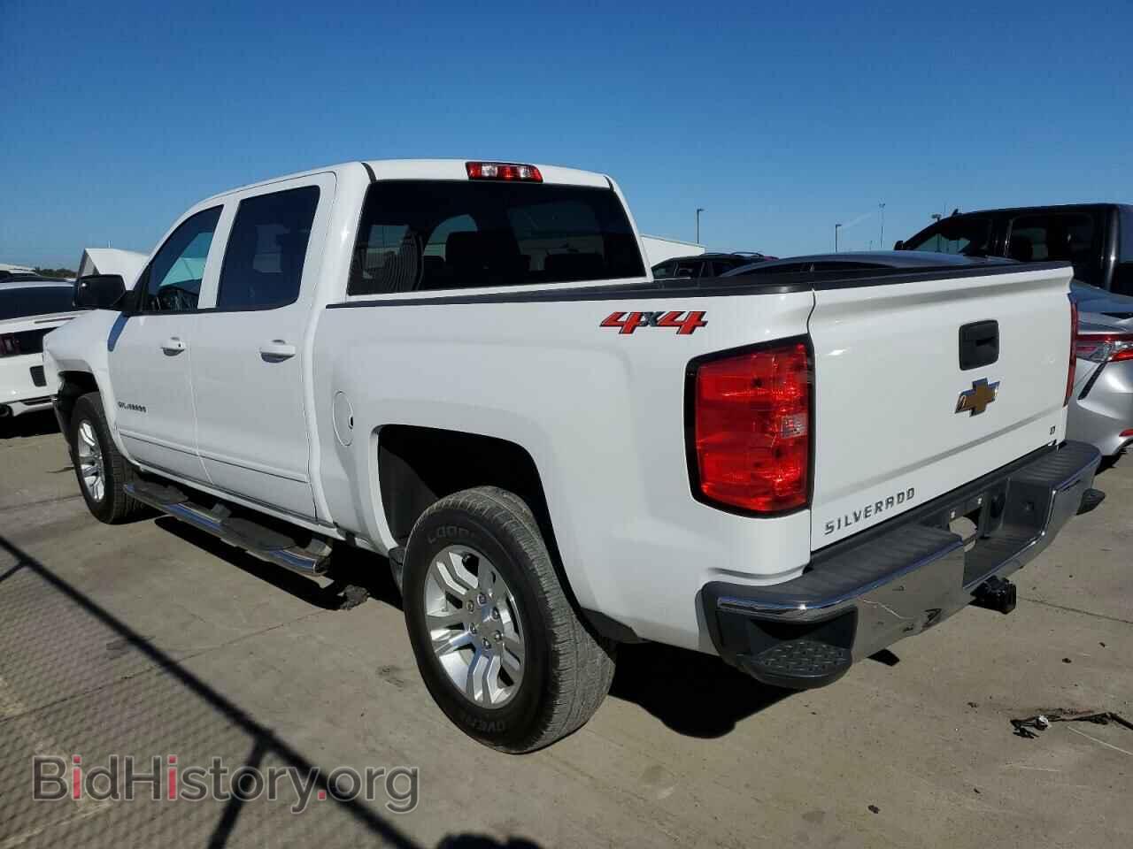 2018 CHEVROLET ALL Models - VIN: 3GCUKREC2JG563762 - Фото 2