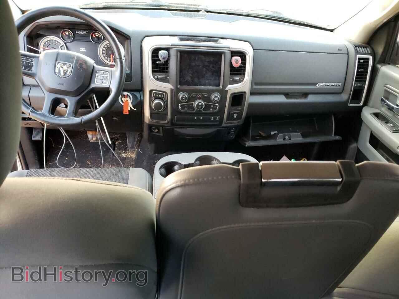 2019 RAM 1500 - VIN: 1C6RR6TT2KS603133 - Фото 8